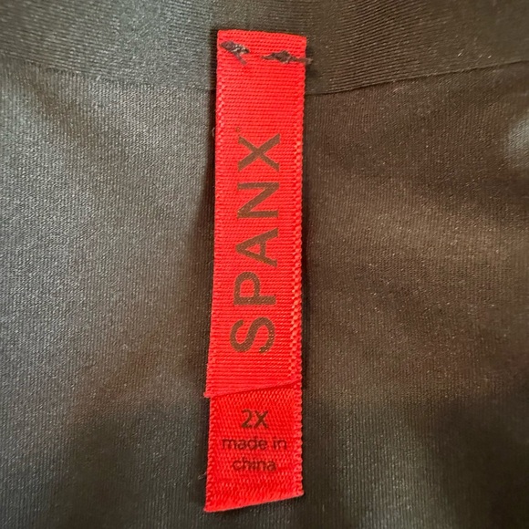 NWOT SPANX Black Trust Your Thinstincts Tank in Size 2X - Picture 5 of 9